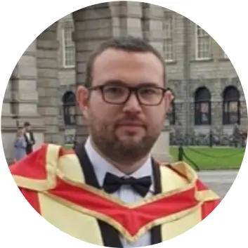 headshot of Eamonn O’Raghallaigh